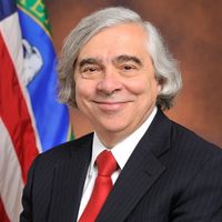 Portrait of Ernest Moniz.