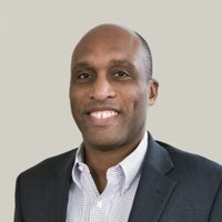 Portrait of Robert Coviello.