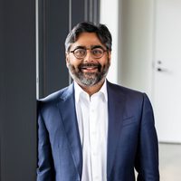 Portrait of Sanjeev Krishnan.